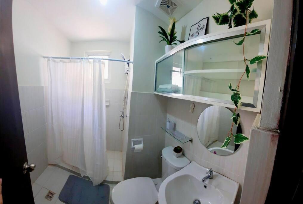 Mesaverte Deluxe Studio With Balcony Cagayan de Oro Kültér fotó